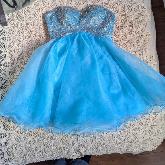 Rhinestone & Sequin Bodice Strapless Party/Prom Dress Sky Blue Size M - Picture 5 of 16
